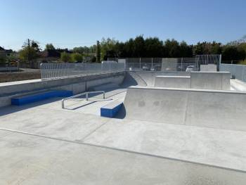 Skatepark de l'ancienne piscine de L'Île-Bouchard