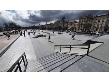 Skatepark du quai des Chartrons à Bordeaux