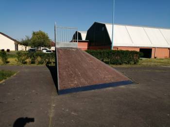 Skatepark de Charly sur Marne