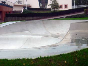 Le skatepark de Jouy-en-Josas (78)
