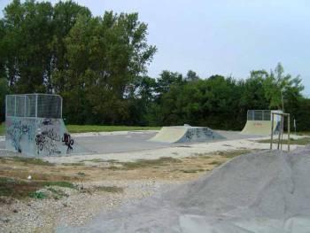 Skatepark de Saint-Georges-sur-Baulche