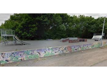 Skatepark de Saint-Thibéry