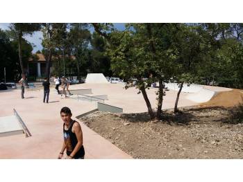 Skatepark de Fuveau (photo : Récréation Urbaine)